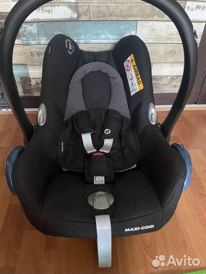 Детская автолюлька Maxi-Cosi CabrioFix