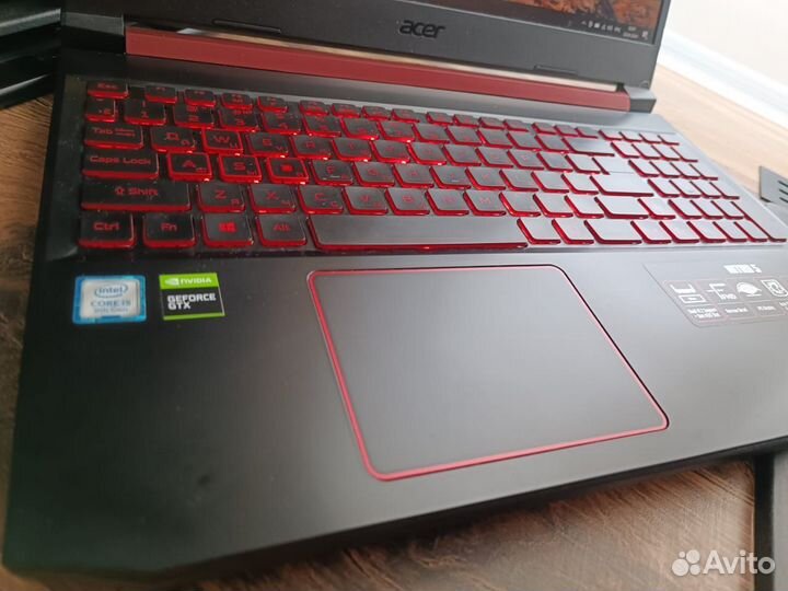 Мощный игровой ноутбук Acer Nitro 5 как новый