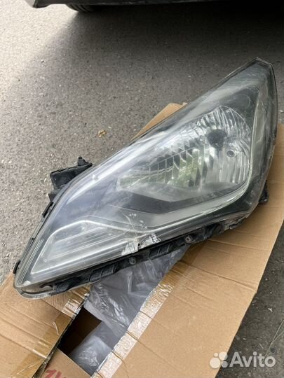 Фары Hyundai Solaris