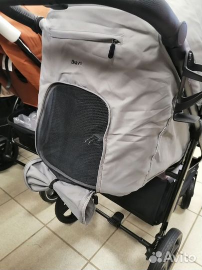 Прогулочная коляска новая