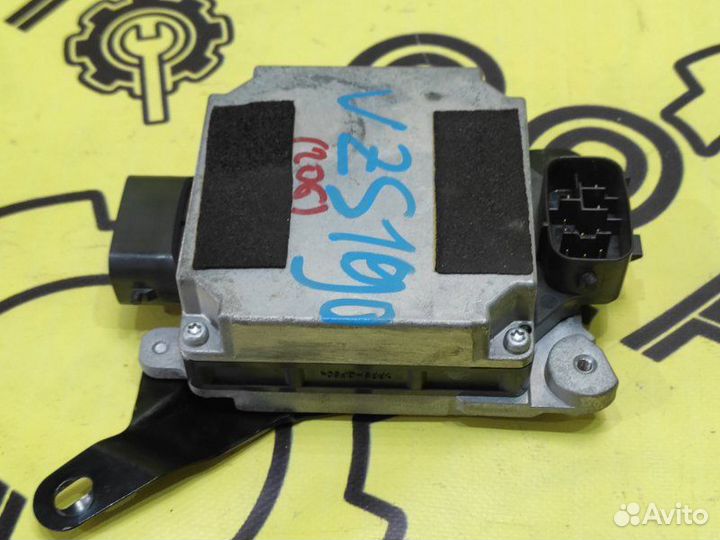 Блок управления рулевой рейкой Lexus Gs430 UZS190