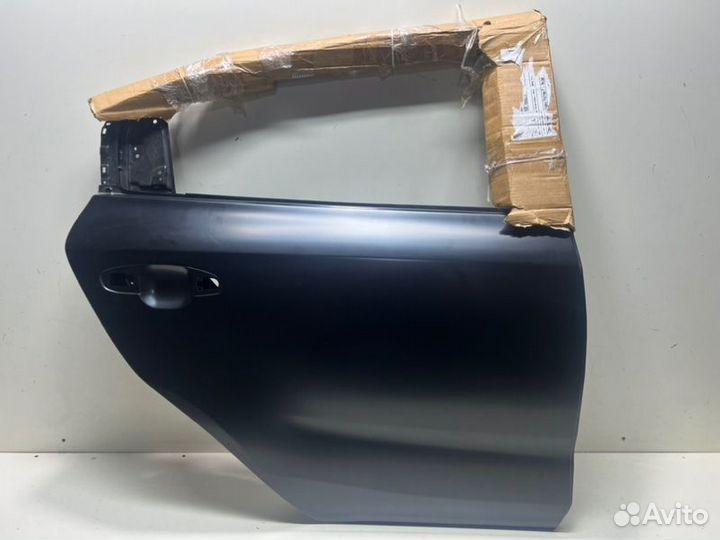 Дверь боковая задняя правая Kia Rio 4 2017