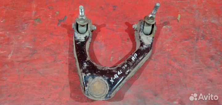 Хонда аккорд 4 рычаг передний правый верхний