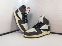 Кроссовки Nike air jordan 1