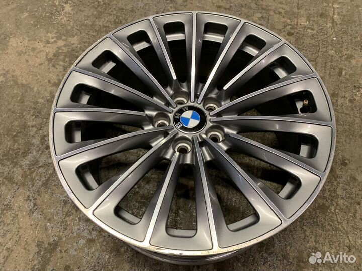 Передний диск BMW 7 F01 r19 252 style оригинал