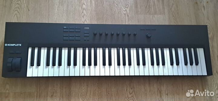 Native Instruments Komplete Kontrol A61