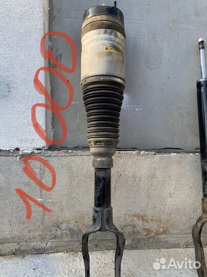 Пневмостойка в сборе jeep grand cherokee wk2