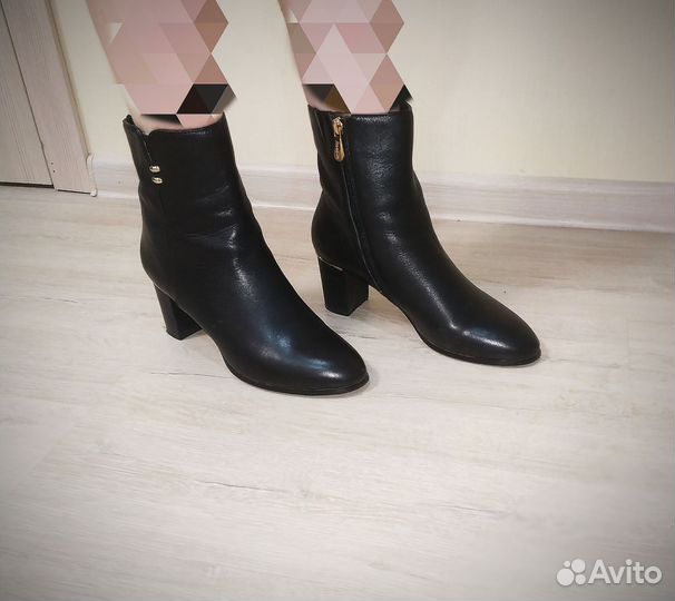 Ботинки женские