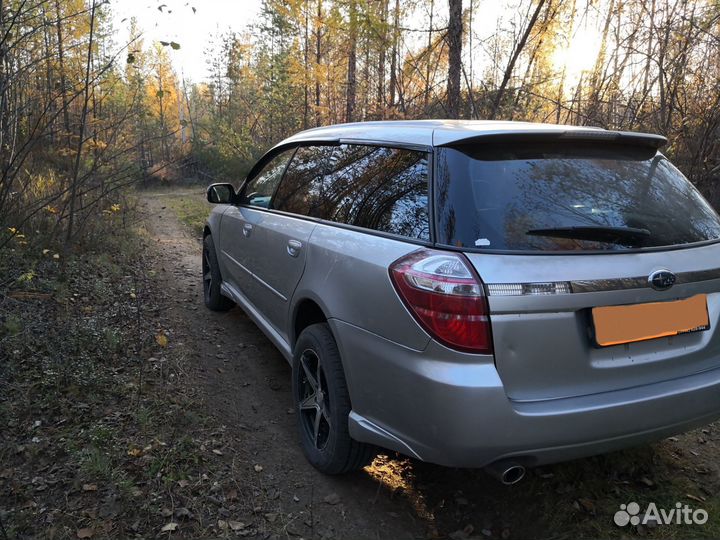Subaru Legacy 2.0 AT, 2006, 263 500 км