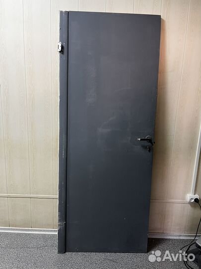 Дверь бу 203 х 81 см