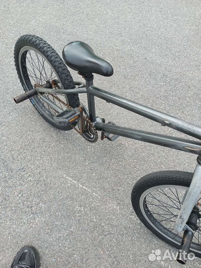 Трюковой велосипед bmx