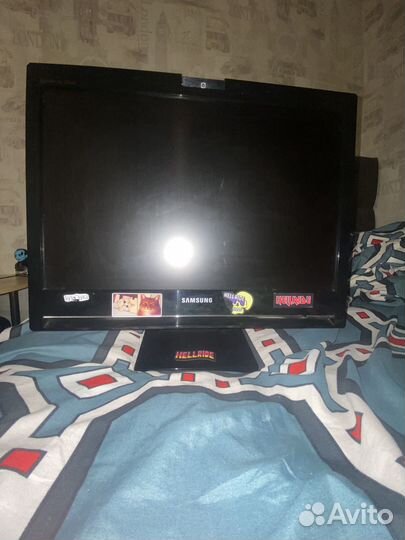 Монитор Samsung