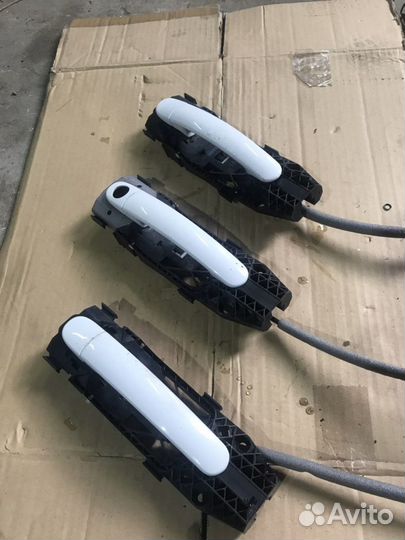 Polo sedan ручка наружная белая