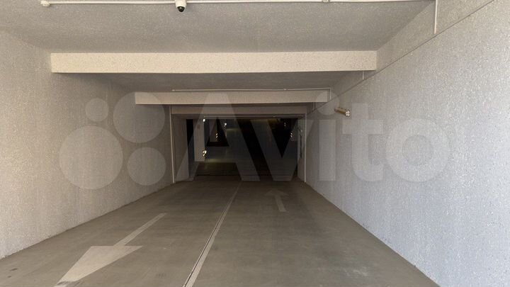 Машиноместо, 14 м²