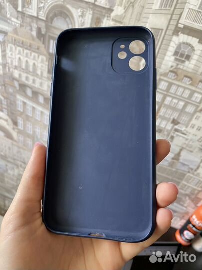 Чехол на iPhone 11