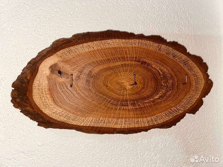 Настенные часы из дерева