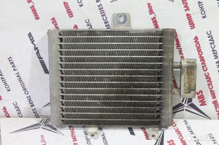 Радиатор масляный W220 Mercedes