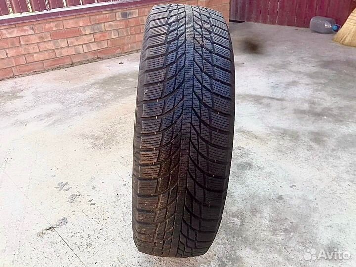 Kumho WinterCraft Ice Wi51 205/65 R16 T