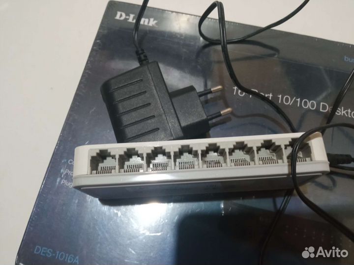 Свич коммутатор D-link DES-108C, 8 портов