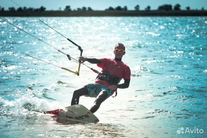 Обучение кайтсерфингу (кайтбордингу)