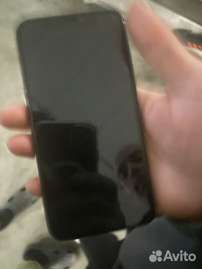 iPhone 11 Pro, 64 ГБ