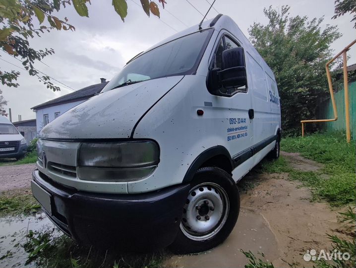 Renault Master цельнометаллический, 2001