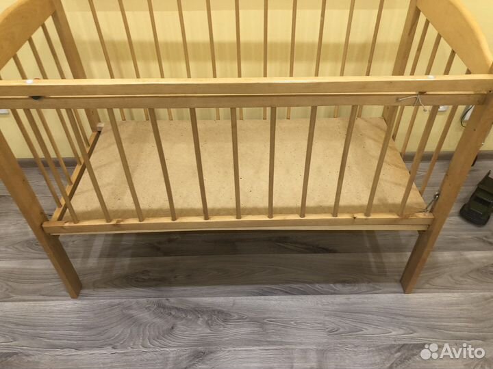 Кроватка в отличном состоянии