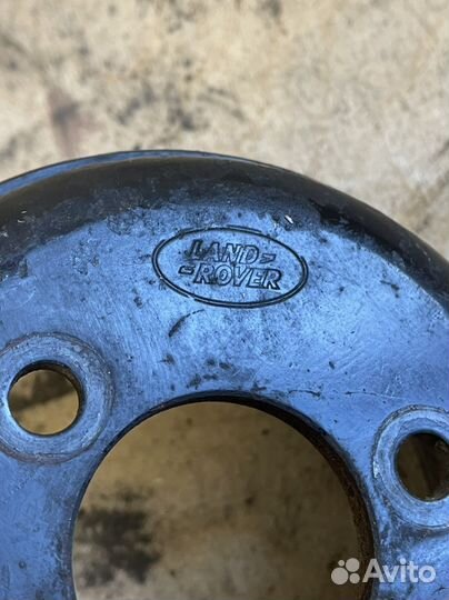 Рейндж ровер спорт 1 шкив помпы