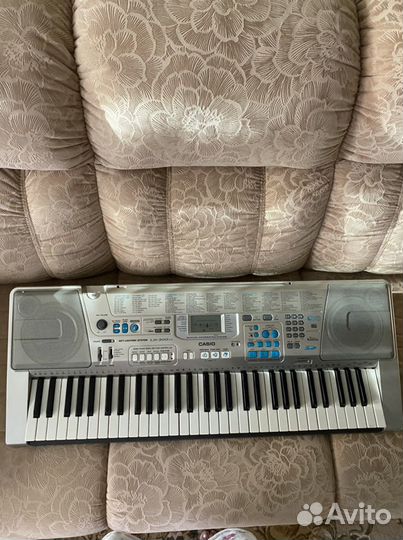 Синтезатор Casio LK-300 TV