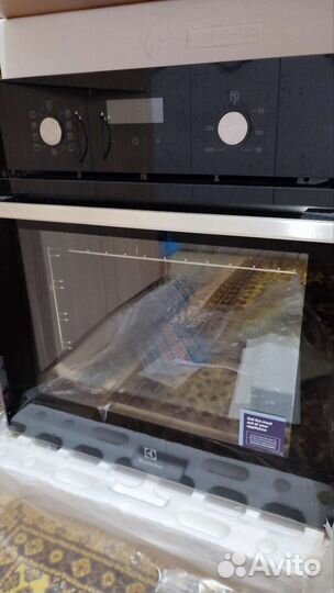 Духовой шкаф electrolux