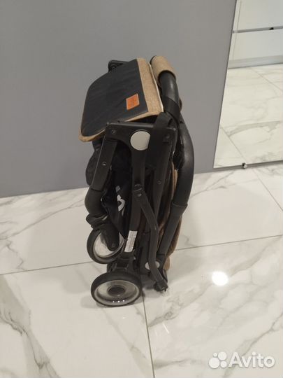 Прогулочная коляска indigo индиго книжка