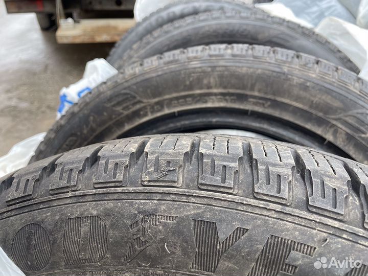 Goodyear EfficientGrip Performance 225/55 R18