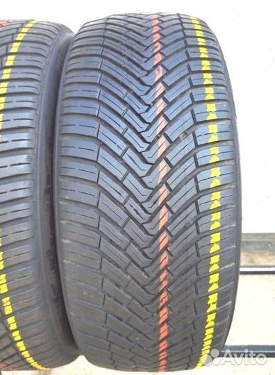 Continental AllSeasonContact 205/50 R17 93V