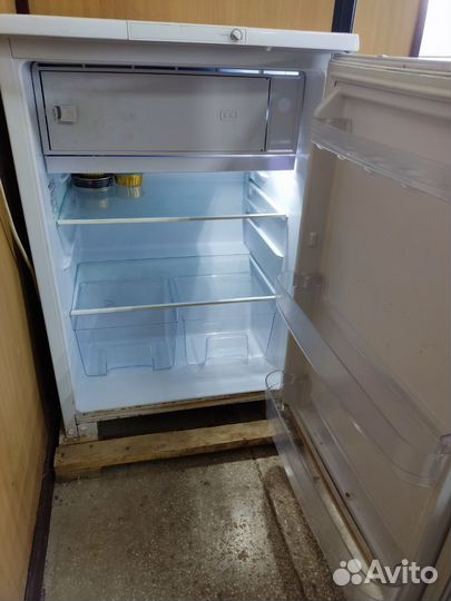 Холодильник бу маленький