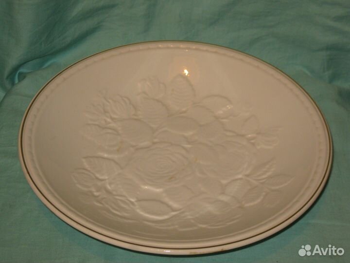 Тарелка для фруктов. Рельеф. Конаково. зик. СССР
