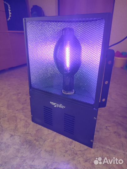 Ультрафиолетовый прожектор nightsun SL030UV