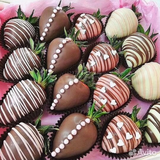 Наборы из клубники в шоколаде