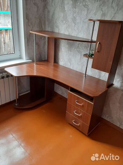 Компьютерный стол бу
