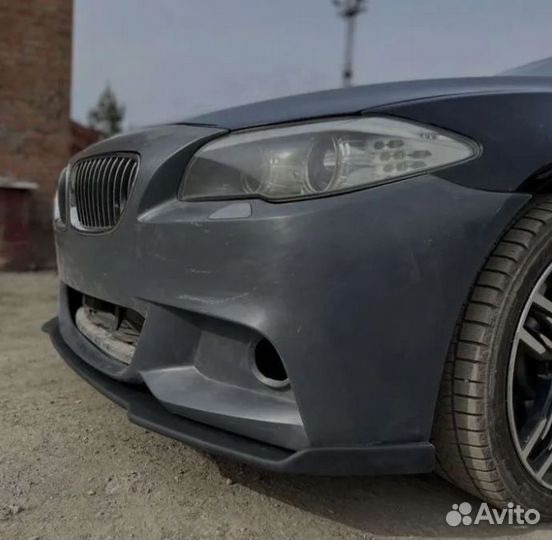 Сплиттер губа элерон на передний бампер bmw f10