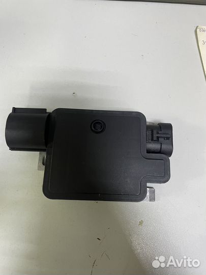 Блок управления вентилятором mazda 3 bk