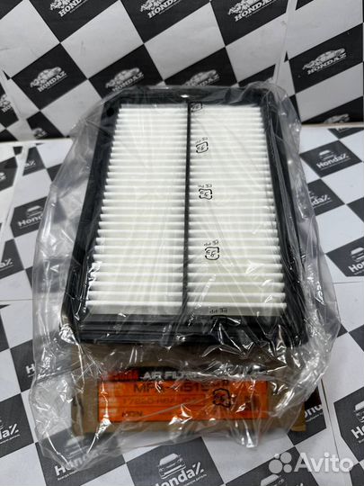 Воздушный фильтр Honda CR-V 4 2.0