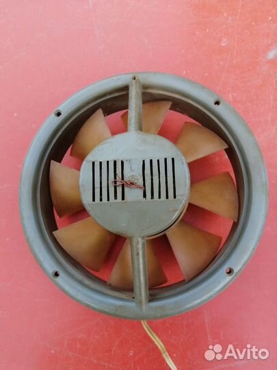 Вентилятор вытяжной оконный бу