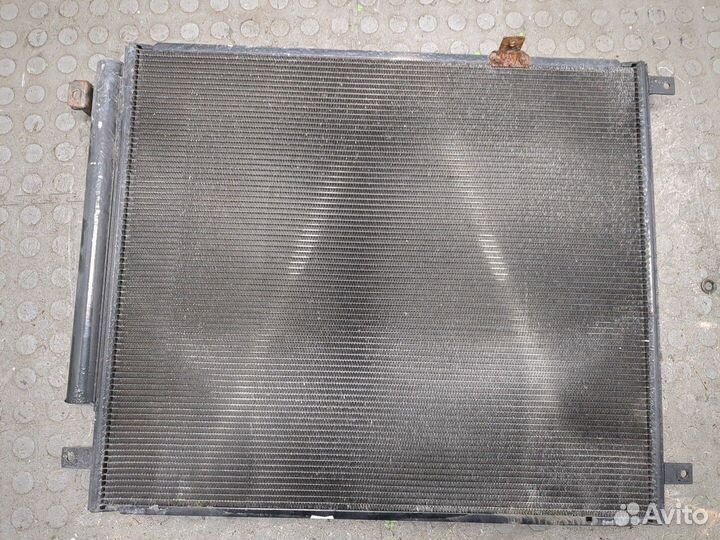 Радиатор кондиционера Cadillac STS, 2009