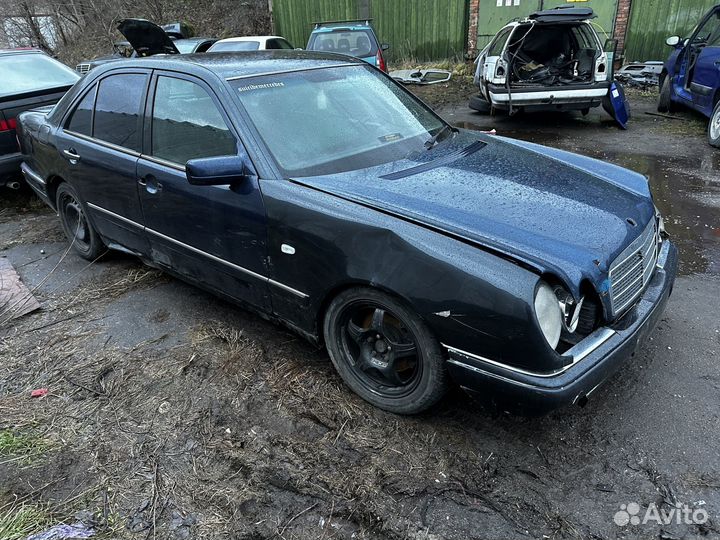 Разбор Mercedes W210 2.0 M111.942, 1998, МКПП