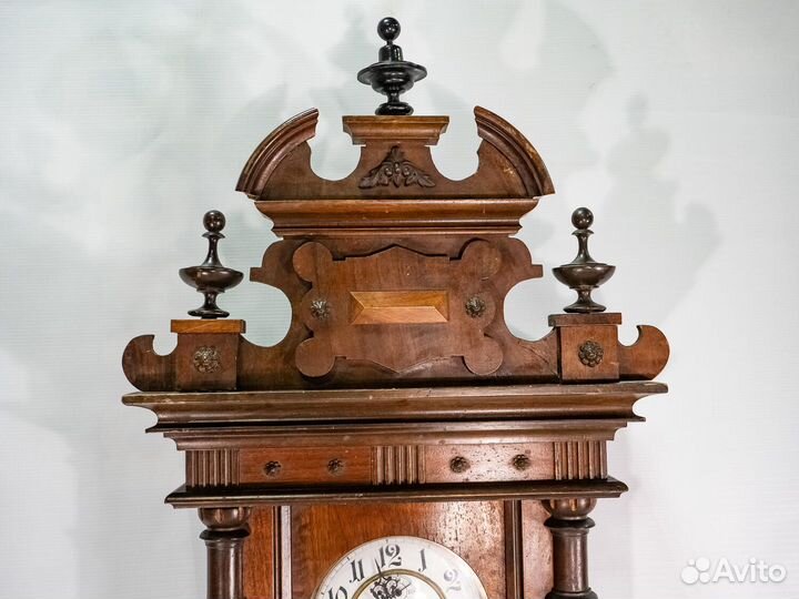 Антикварные настенные часы 1850-х гг