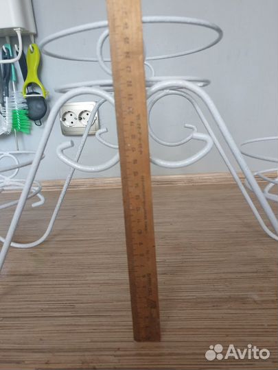 Подставка для цветов металлическая белая