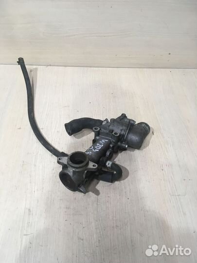 Корпус термостата мерседес W203 1112030573