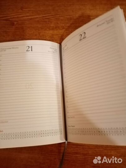 Блокноты ежедневники