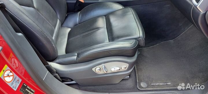Сиденья Porsche Cayenne 958 GTS