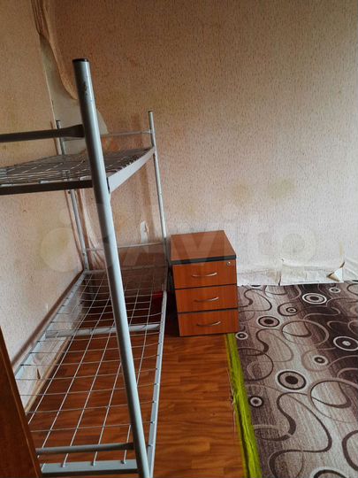 Комната 18 м² в 2-к., 8/16 эт.